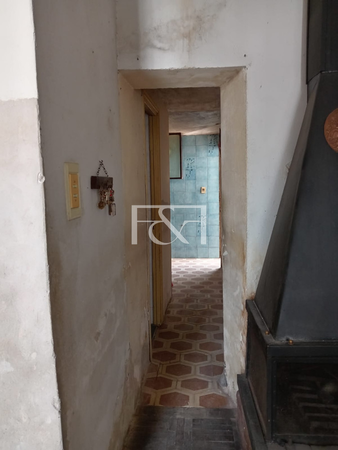 Casa ID.2639 - VENTA CASA DE UN DORMITORIO - PARRILLERO EN AGUADA