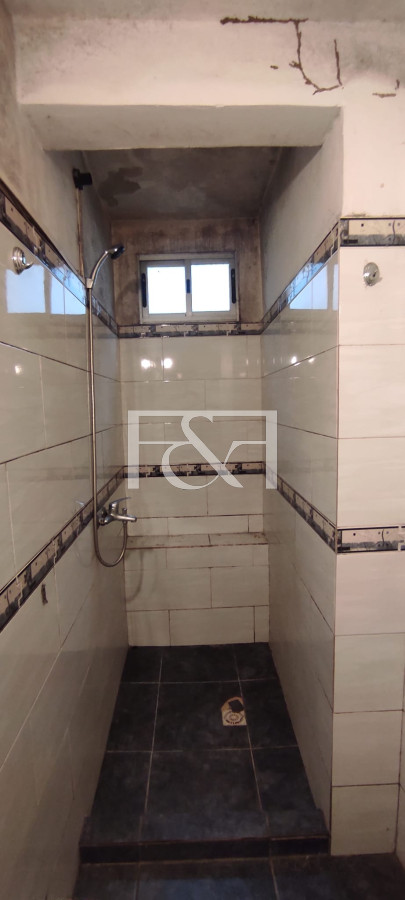 Casa ID.2434 - Casa en la Comercio en Venta Ideal Inversión 