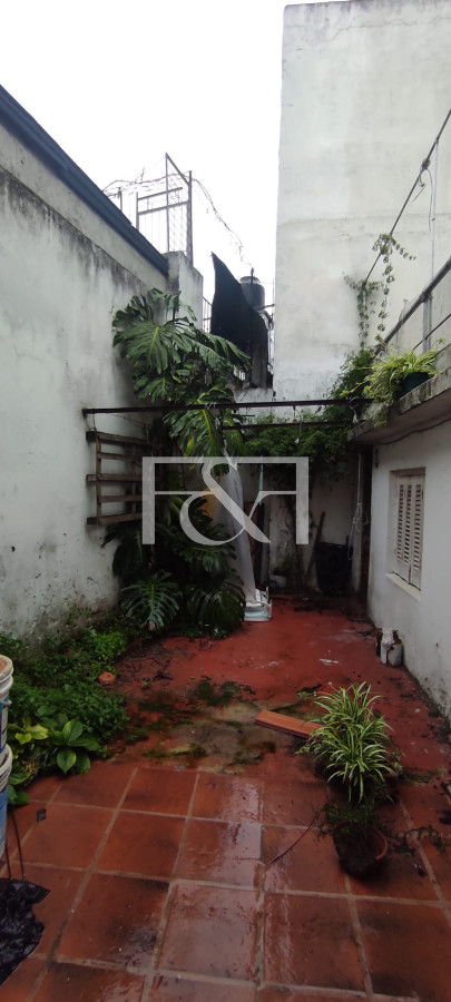Casa ID.2434 - Casa en la Comercio en Venta Ideal Inversión 