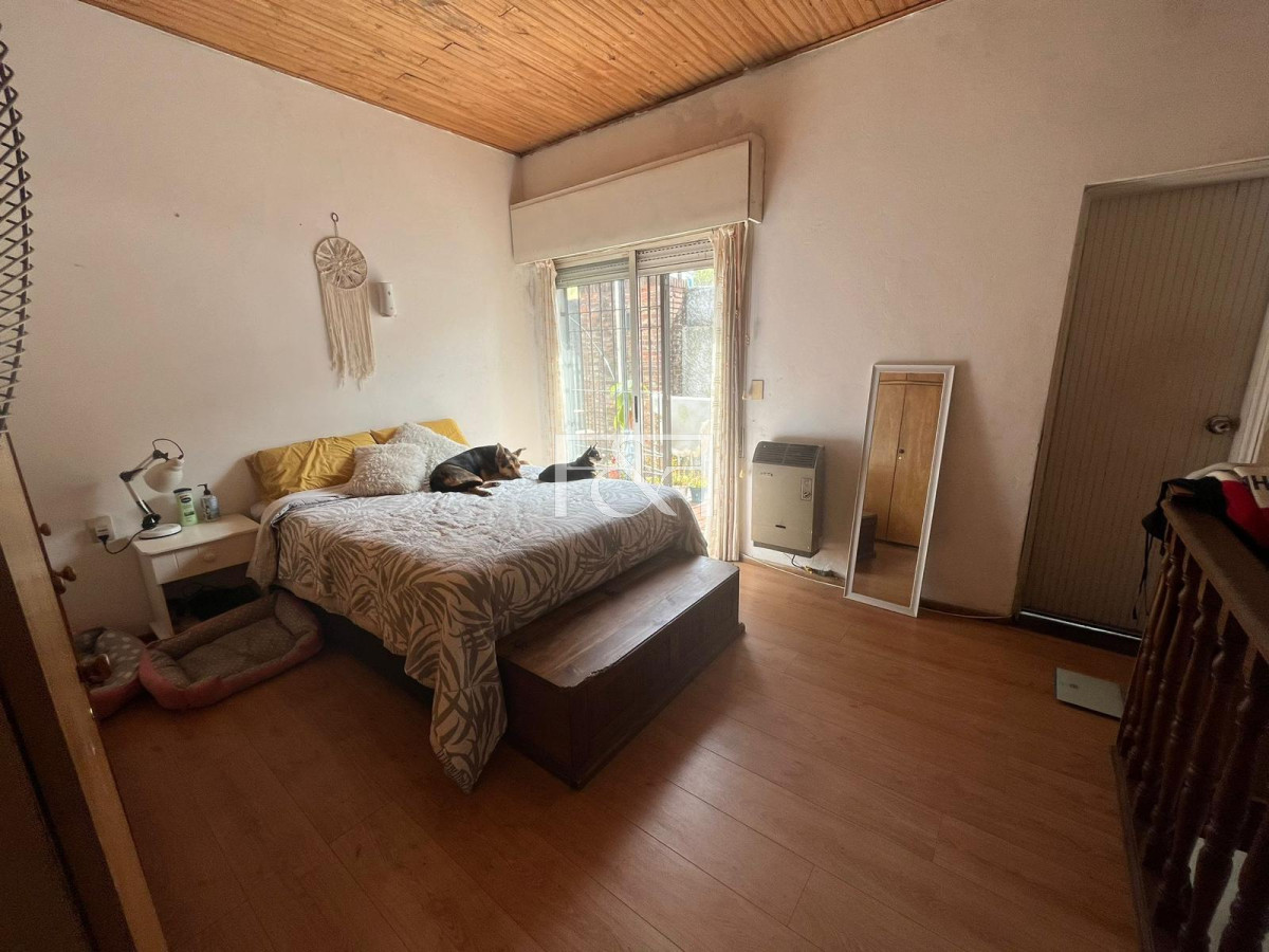 Casa ID.2462 - Venta Casa 7 Dormitorios en Pocitos