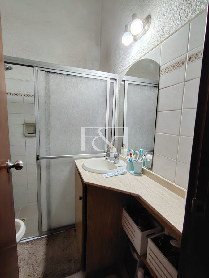 Casa ID.2871 - VENTA CASA 2 DORM. PATIO Y PARRILLERO EN CIUDAD DE LA COSTA