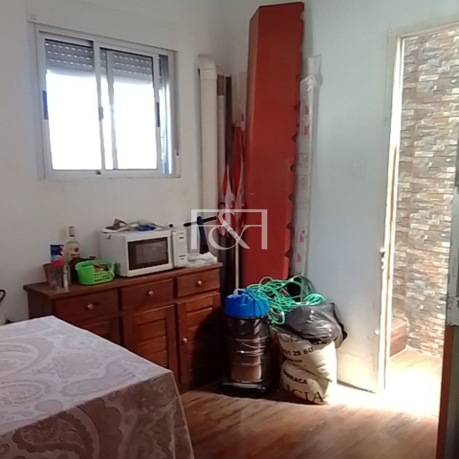 Casa ID.2352 - VENTA CASA 3 DORMITORIOS CON GARAGE Y BARBACOA EN AGUADA