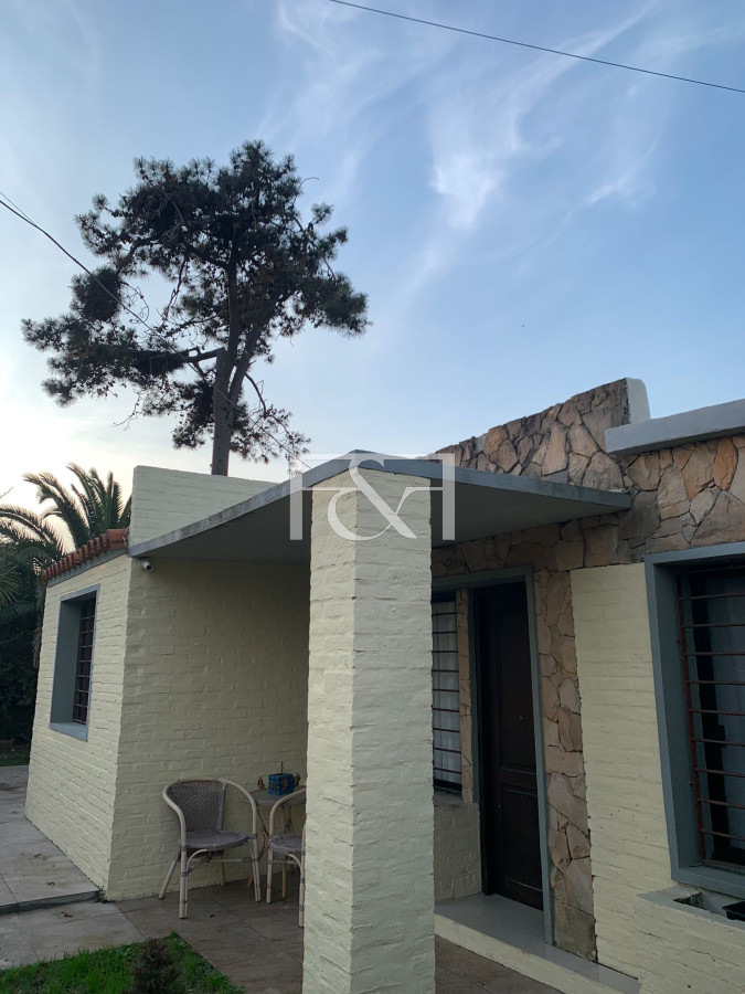 Casa ID.2190 - SE VENDE CASA EN LAGOMAR
