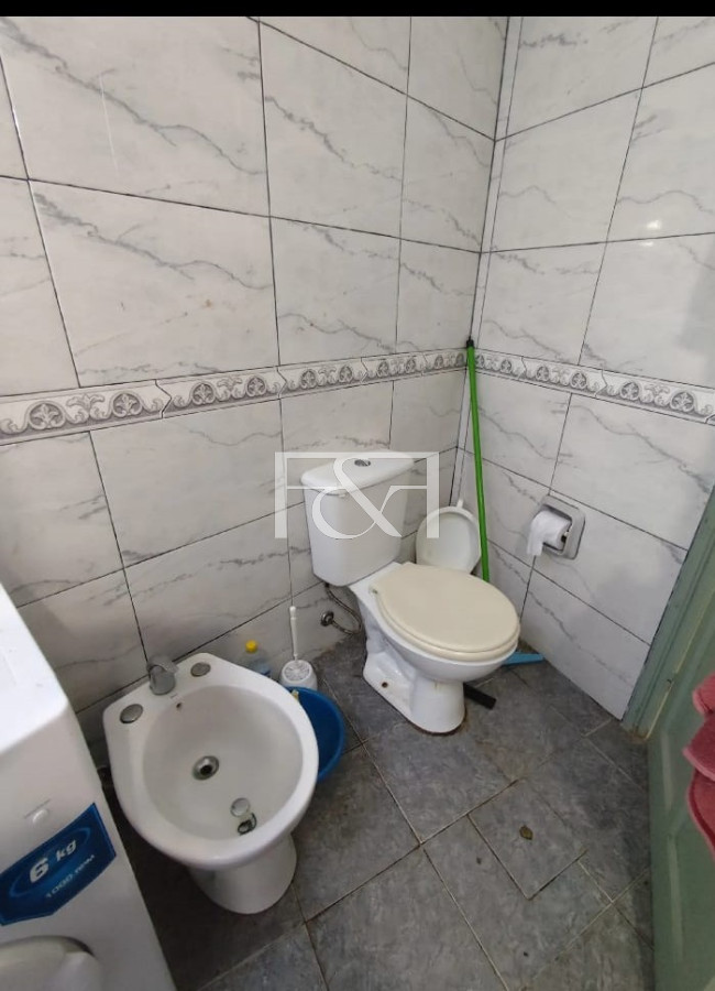 Casa ID.2642 - VENTA CASA DE DOS DORMITORIOS CON PATIO EN COLÓN