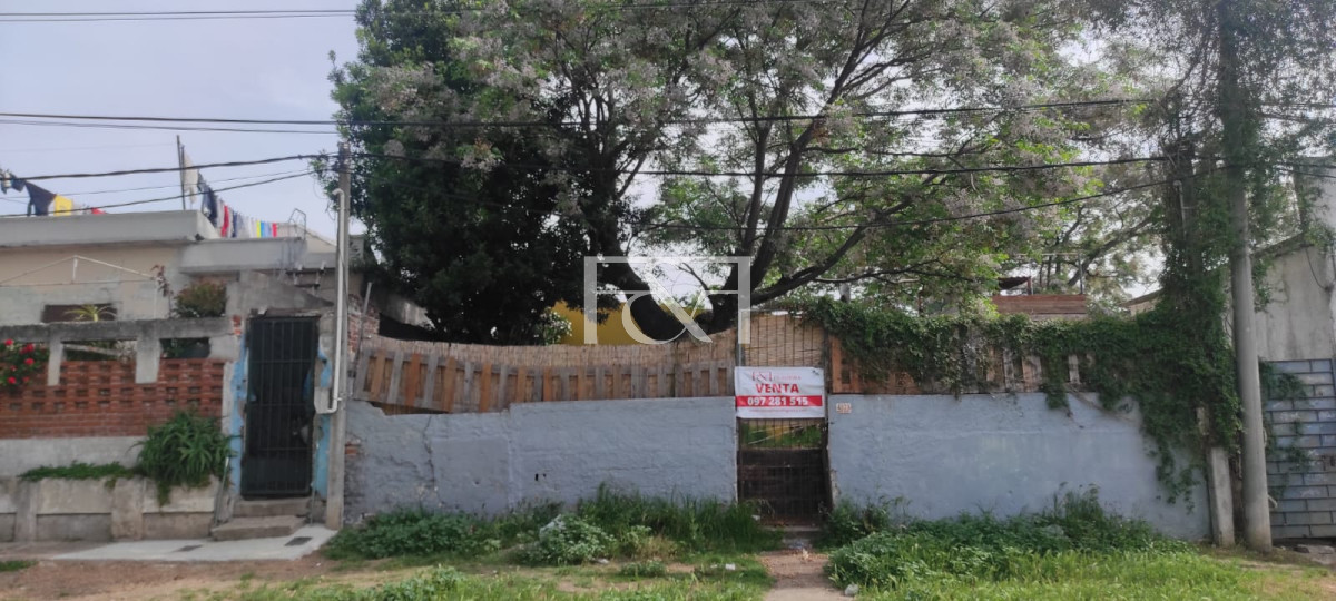 Casa ID.1282 - Venta Casa Terreno La Teja 
