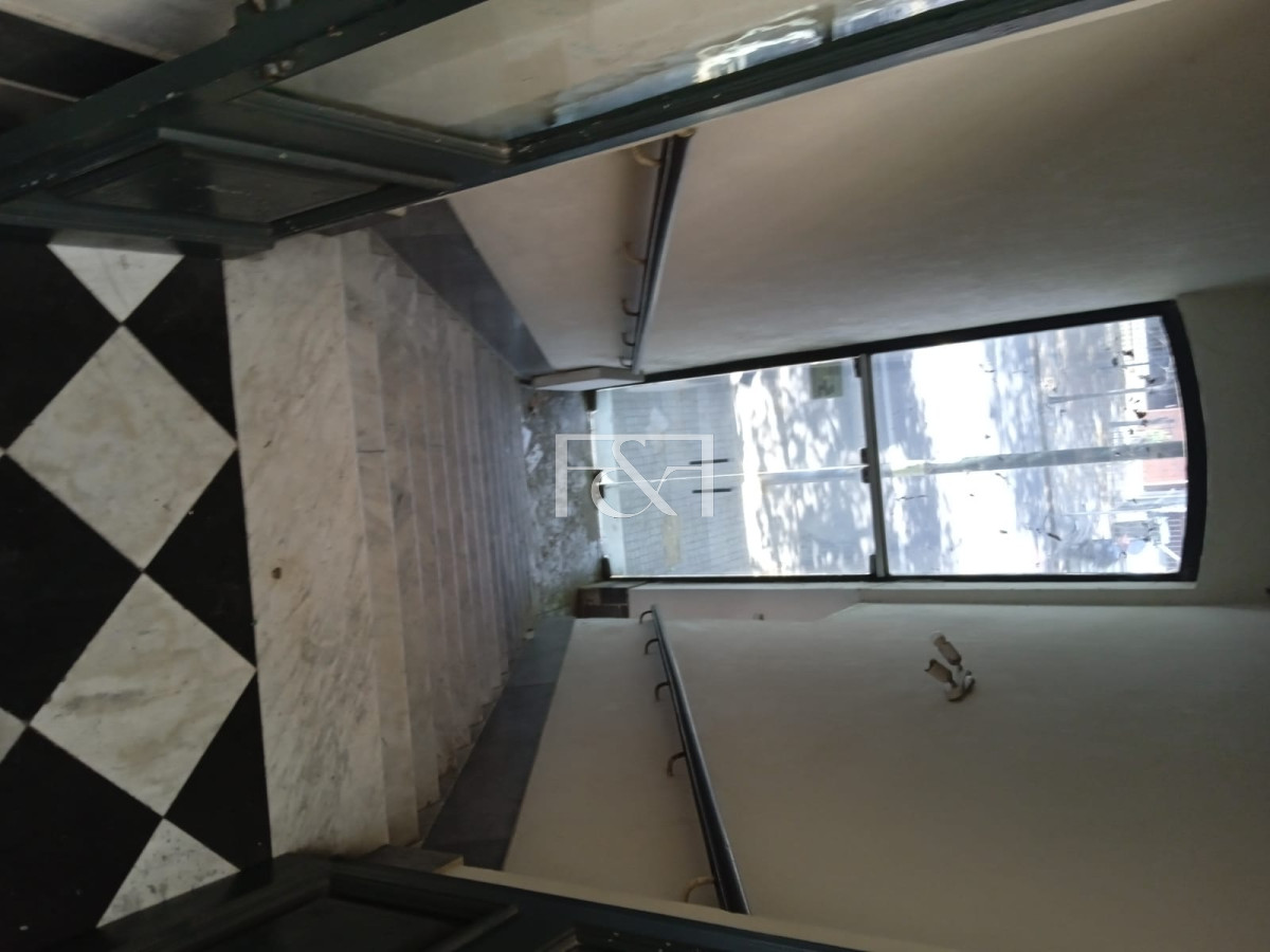 Casa ID.2255 - ¡ATENCIÓN INVERSIONISTAS! VENTA CASA DE 20 DORMITORIOS EN AV. AGRACIADA