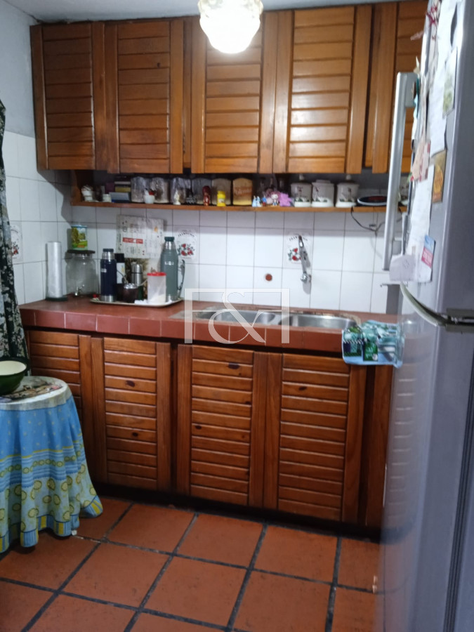 Casa ID.2210 - Casa de Altos 4 Dormitorios en Pocitos