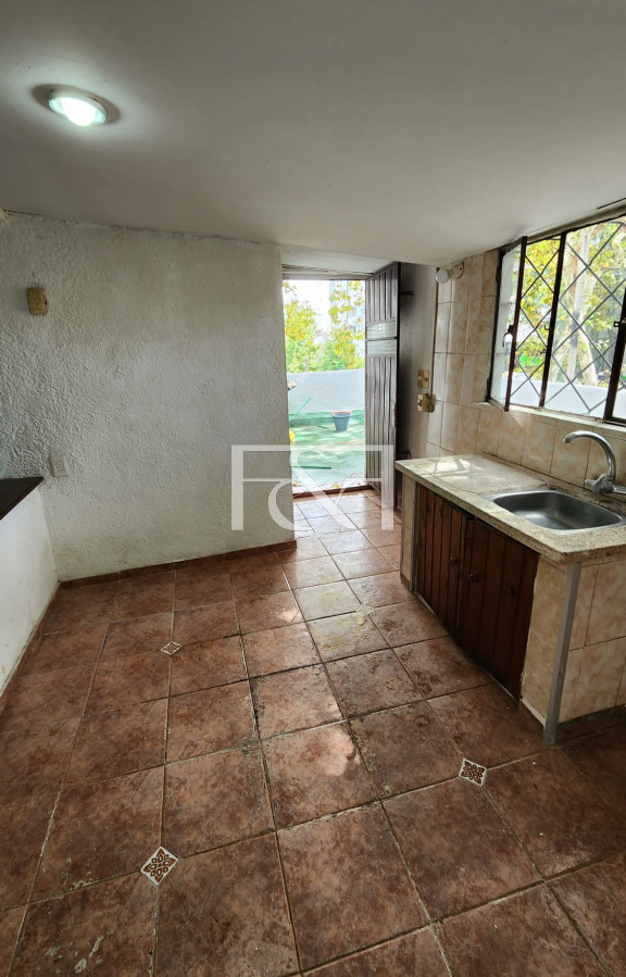 Casa ID.2470 - Venta Casa en Tres Cruces Tres Unidades