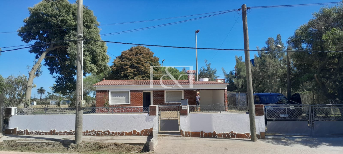 Casa ID.2698 - Alquiler de 2 dormitorio Casa 