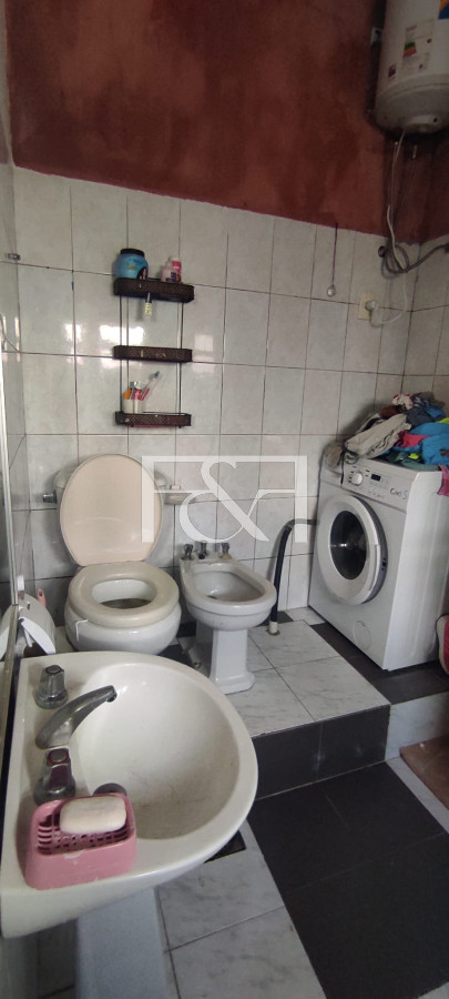 Casa ID.2358 - Venta de Casa en Tres Cruces 
