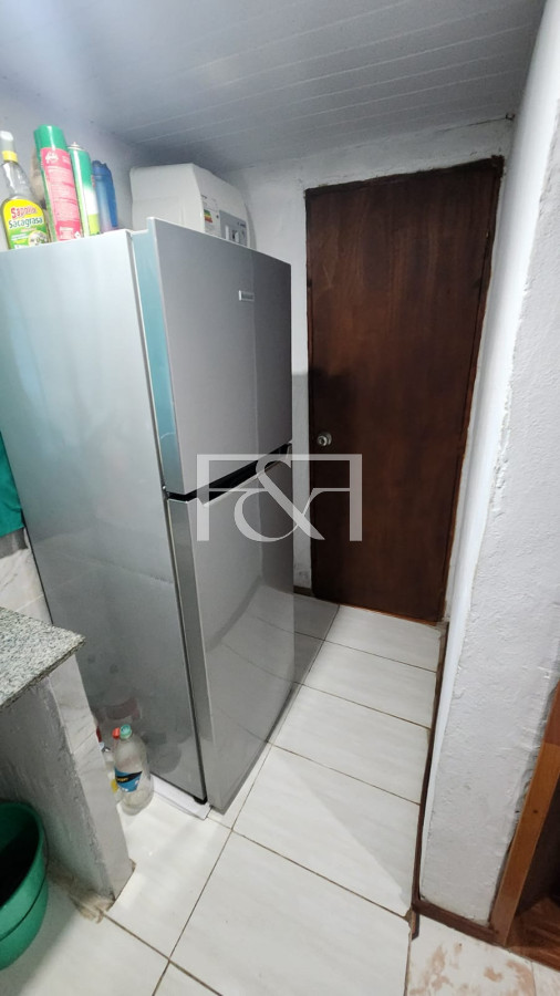 Casa ID.2431 - VENTA CASA DE 3 DORMITORIOS Y 2 APTOS EN CERRITO