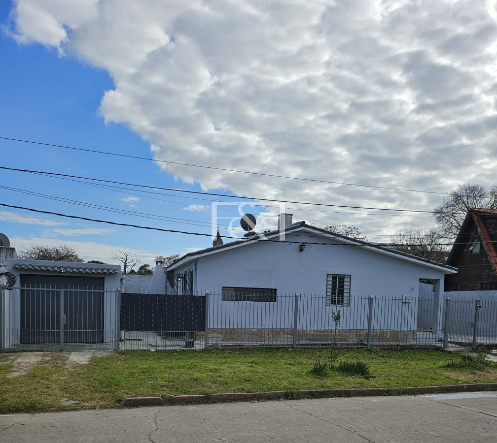 Casa ID.2789 - Casa en alquiler dos dormitorios en Belvedere