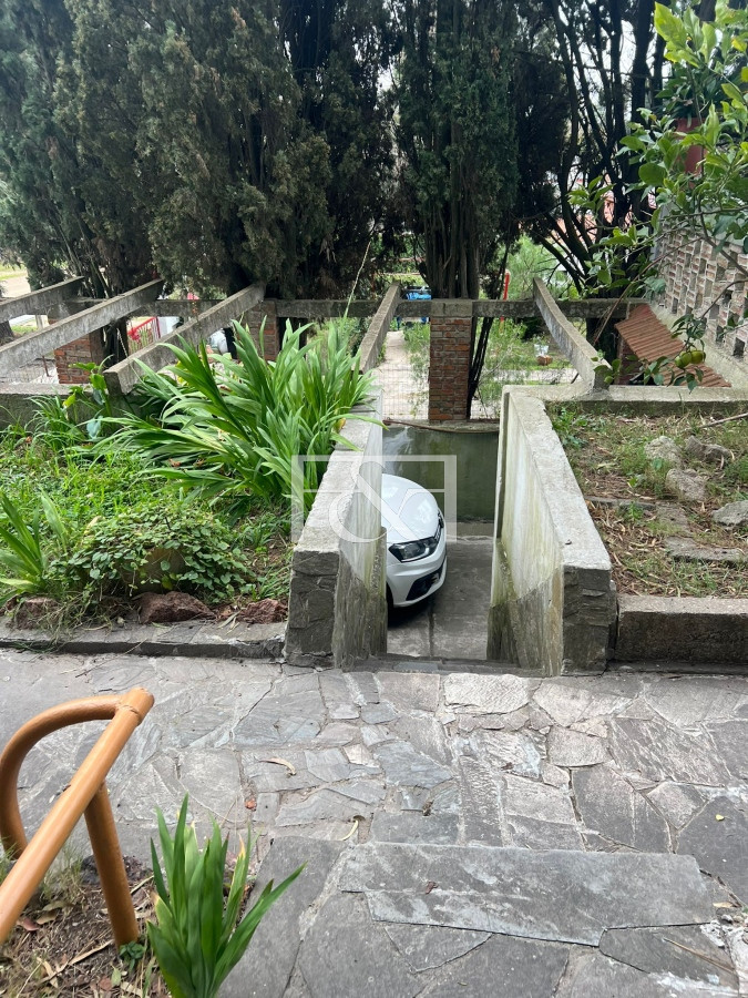 Casa ID.2533 - Venta, Casa 3 dor, 2 baños , Parrillero , 700 mtrs2 Pajas Blancas