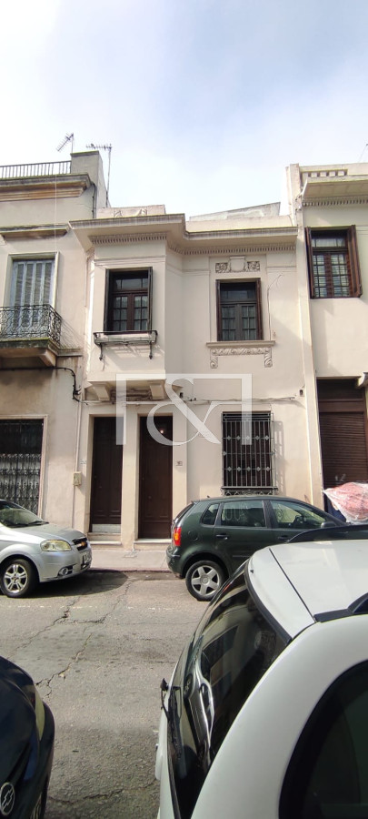 Casa ID.2546 - VENTA EN CIUDAD VIEJA  CASA