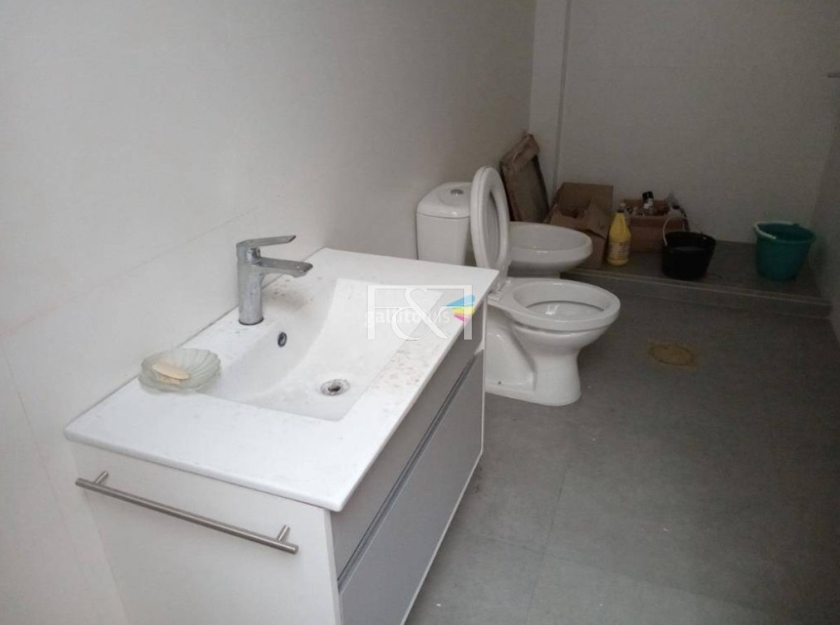 Casa ID.2186 - Venta Casa, Oficina o Local ¡Atención Inversionistas!