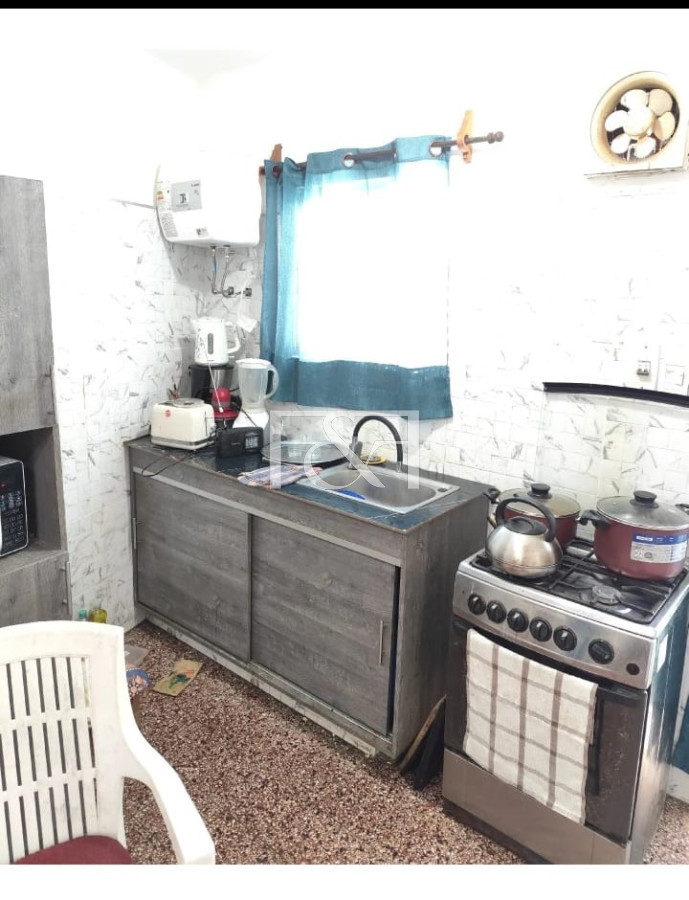 Casa ID.2642 - VENTA CASA DE DOS DORMITORIOS CON PATIO EN COLÓN