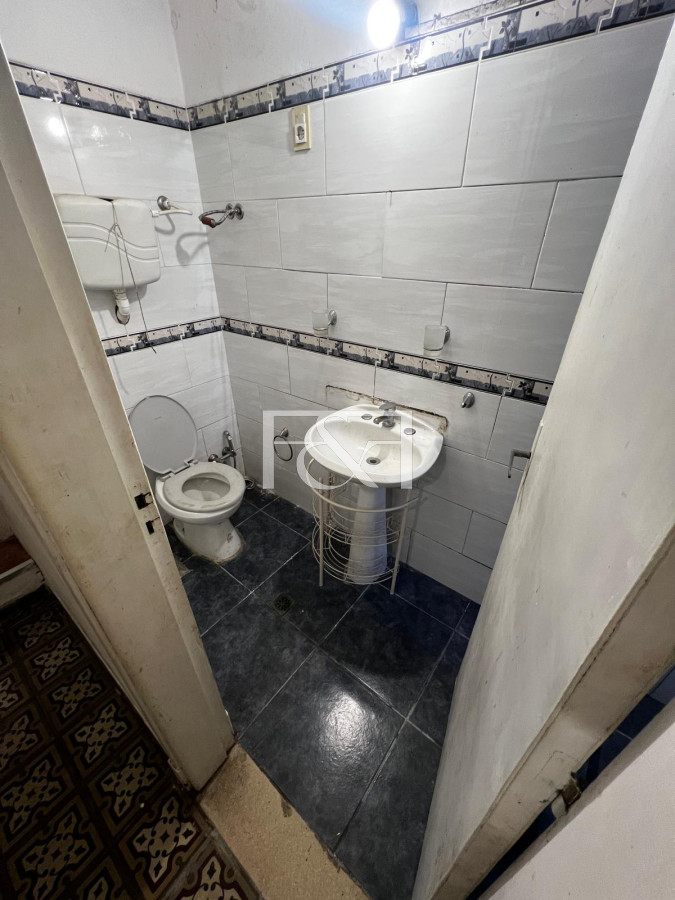Casa ID.2434 - Casa en la Comercio en Venta Ideal Inversión 