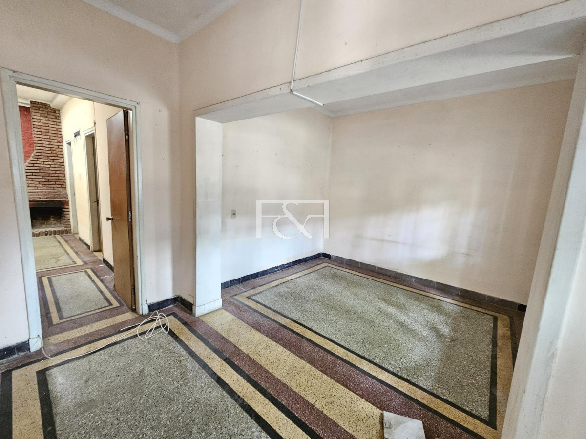 Casa ID.2428 - Casa de tres Dormitorios en la Aguada 