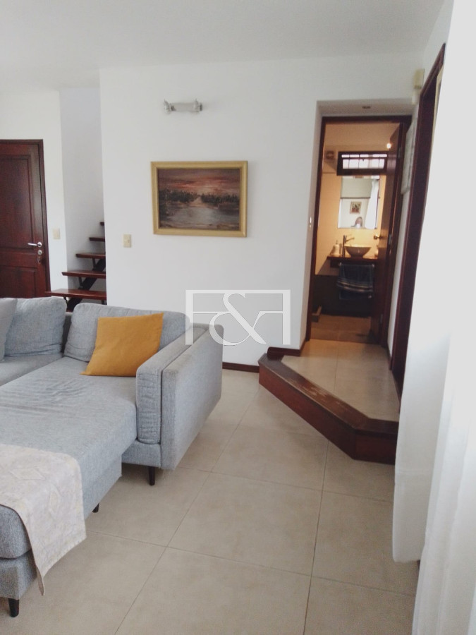 Casa ID.2876 - VENTA , DIVINA CASA , 4 DORMITORIOS , 4 BAÑOS , A MTRS DE LA PLAYA , EL PINAR 