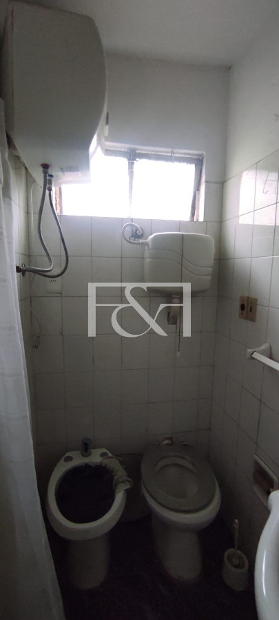Casa ID.2434 - Casa en la Comercio en Venta Ideal Inversión 
