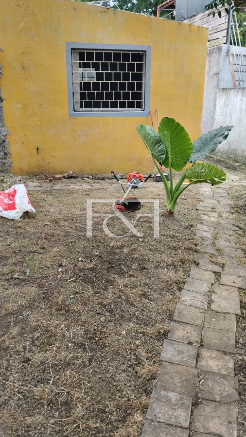 Casa ID.1282 - Venta Casa Terreno La Teja 
