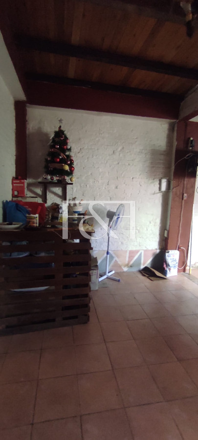 Casa ID.2358 - Venta de Casa en Tres Cruces 