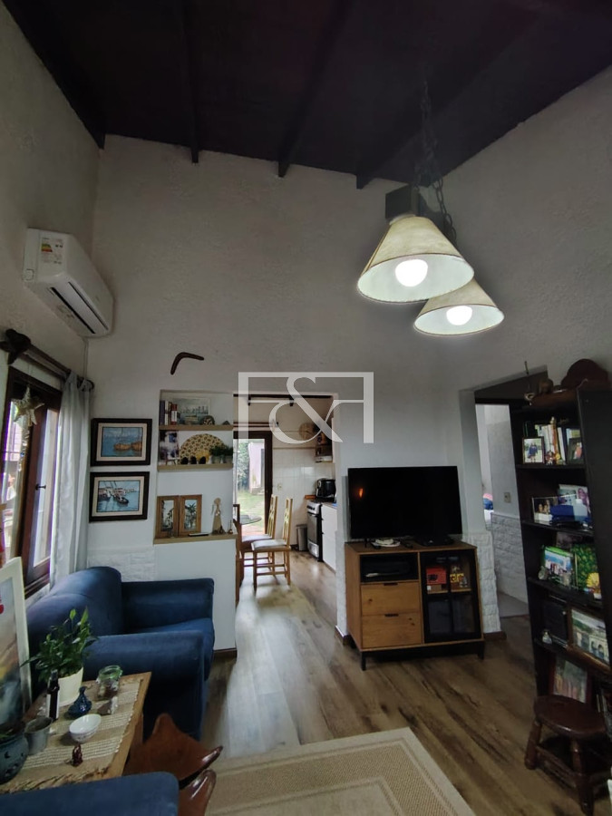 Casa ID.2871 - VENTA CASA 2 DORM. PATIO Y PARRILLERO EN CIUDAD DE LA COSTA