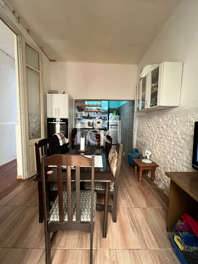 Casa ID.2352 - VENTA CASA 3 DORMITORIOS CON GARAGE Y BARBACOA EN AGUADA