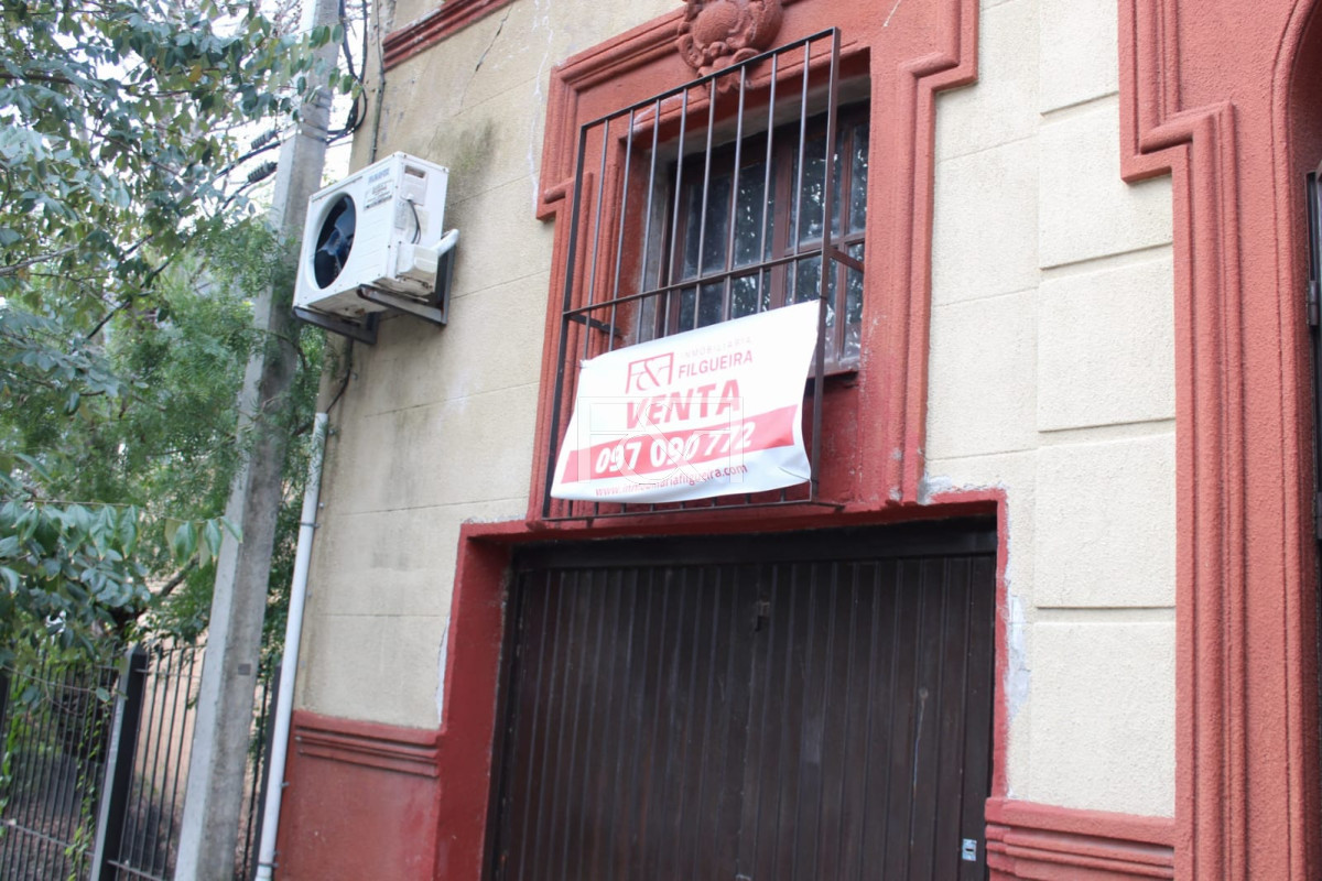 Casa ID.2352 - VENTA CASA 3 DORMITORIOS CON GARAGE Y BARBACOA EN AGUADA