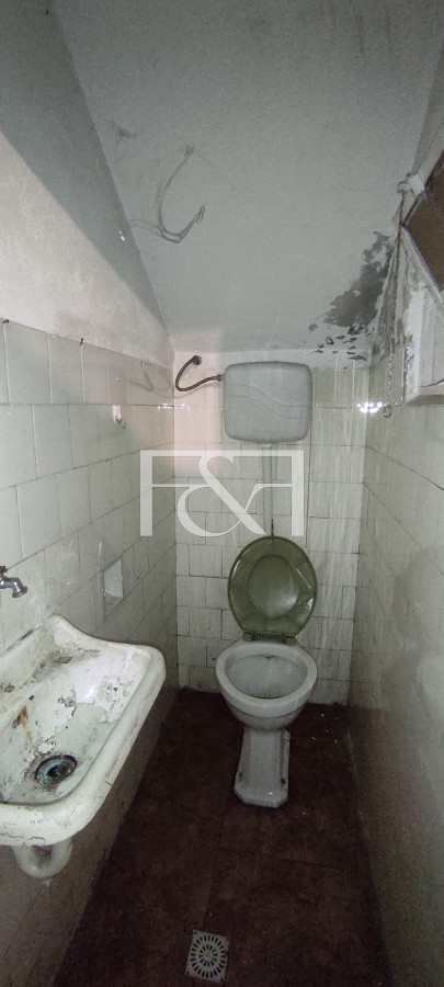 Casa ID.2434 - Casa en la Comercio en Venta Ideal Inversión 