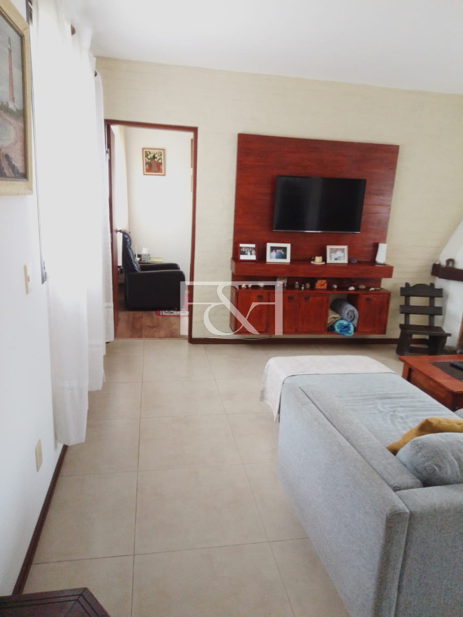 Casa ID.2876 - VENTA , DIVINA CASA , 4 DORMITORIOS , 4 BAÑOS , A MTRS DE LA PLAYA , EL PINAR 
