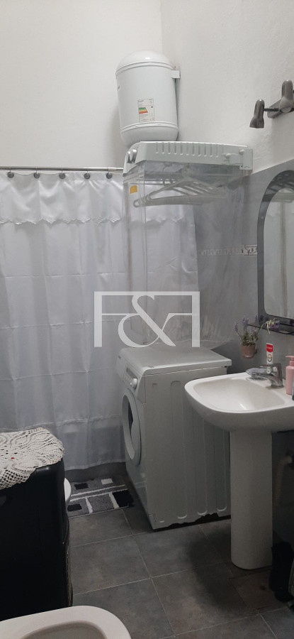 Casa ID.2264 - VENTA CASA 3 DORMITORIOS EN TRES CRUCES