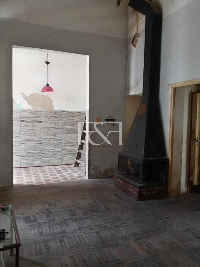 Casa ID.2639 - VENTA CASA DE UN DORMITORIO - PARRILLERO EN AGUADA
