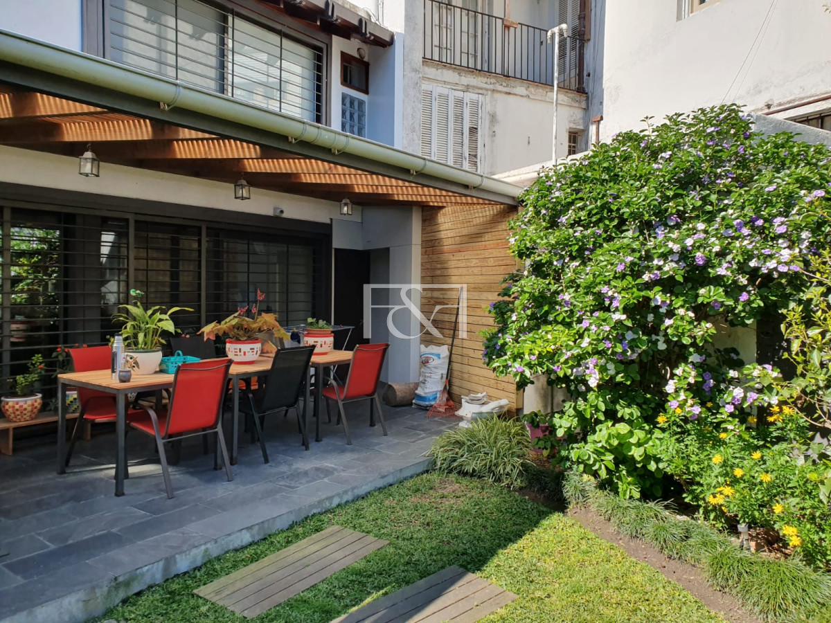 Casa ID.2570 - VENTA CASA 4 DORMITORIOS CON GARAGE EN EL PRADO
