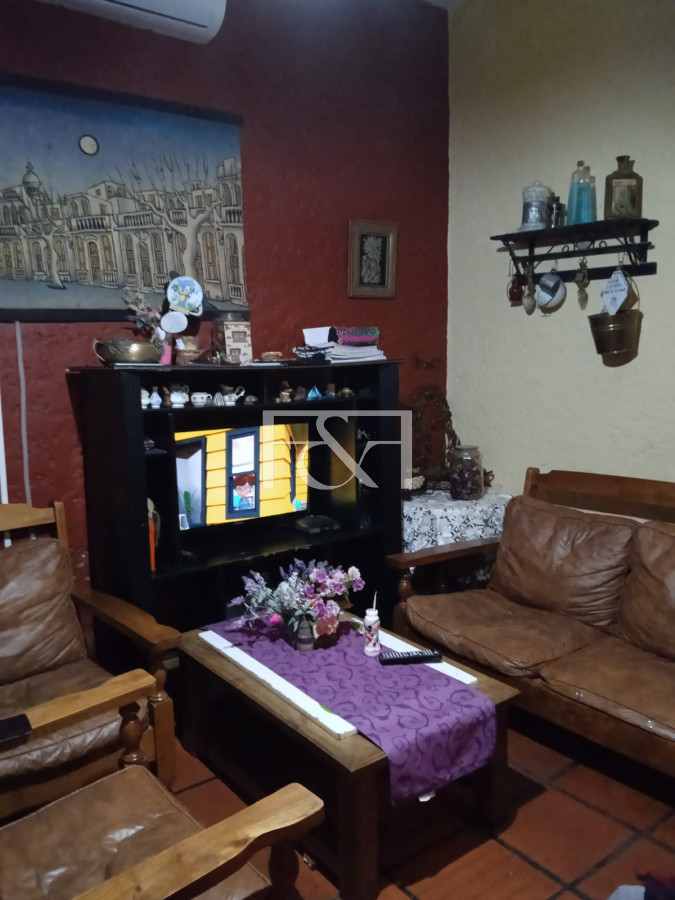 Casa ID.2210 - Casa de Altos 4 Dormitorios en Pocitos