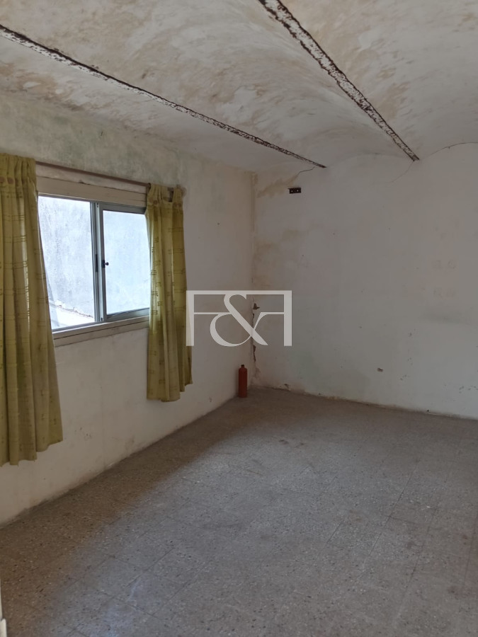 Casa ID.2639 - VENTA CASA DE UN DORMITORIO - PARRILLERO EN AGUADA