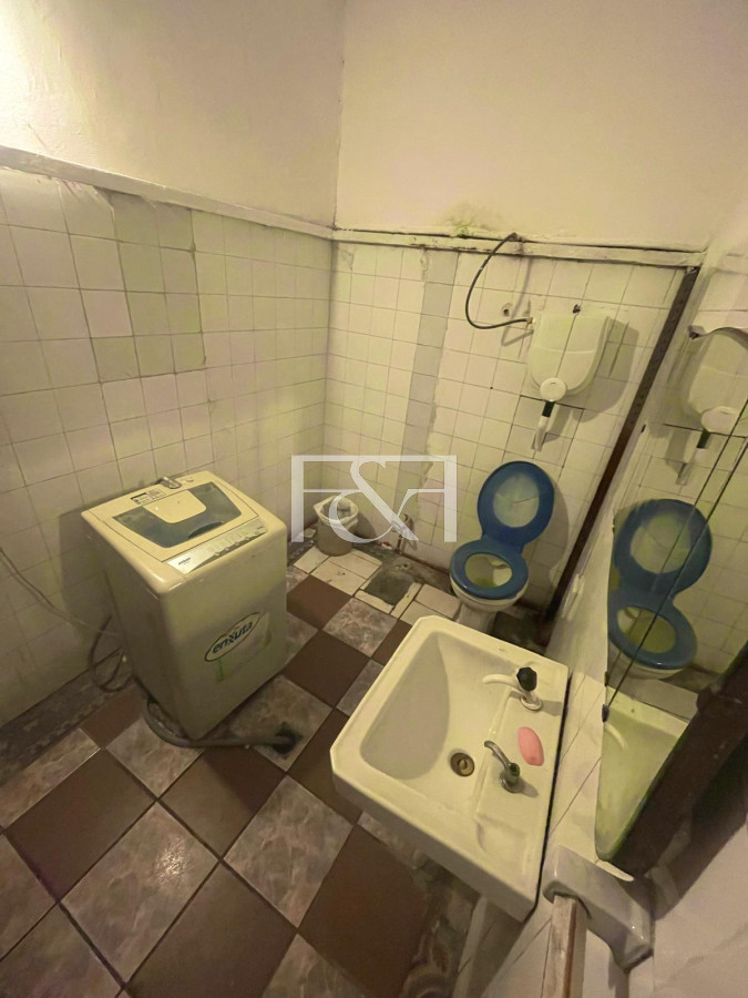 Casa ID.1336 - Venta Casa-Pensión 19 dormitorios. Ciudad Vieja. Oportunidad de Inversión