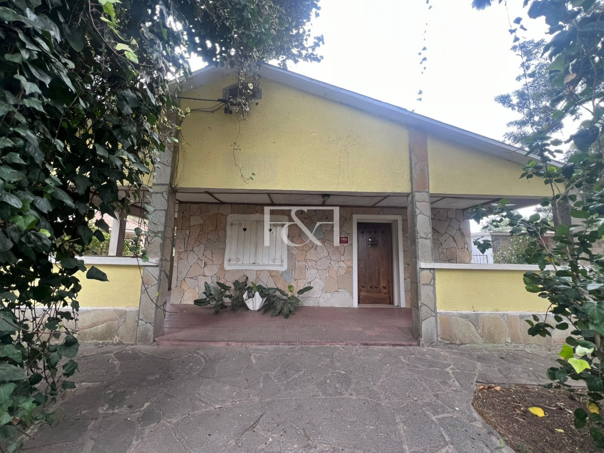 Casa ID.2533 - Venta, Casa 3 dor, 2 baños , Parrillero , 700 mtrs2 Pajas Blancas