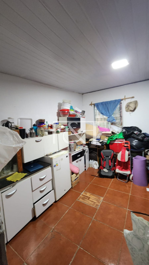 Casa ID.2431 - VENTA CASA DE 3 DORMITORIOS Y 2 APTOS EN CERRITO