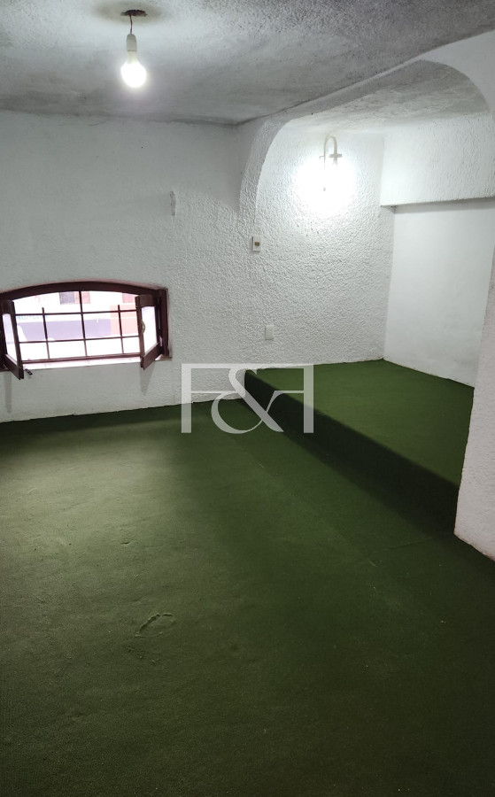 Casa ID.2470 - Venta Casa en Tres Cruces Tres Unidades