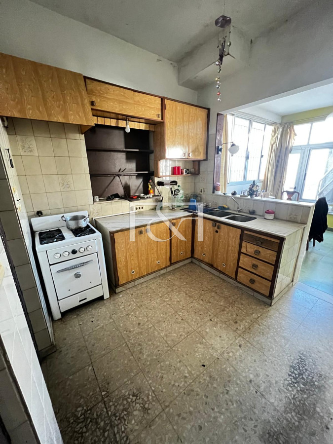 Casa ID.2434 - Casa en la Comercio en Venta Ideal Inversión 