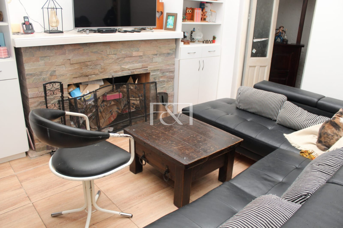 Casa ID.2352 - VENTA CASA 3 DORMITORIOS CON GARAGE Y BARBACOA EN AGUADA
