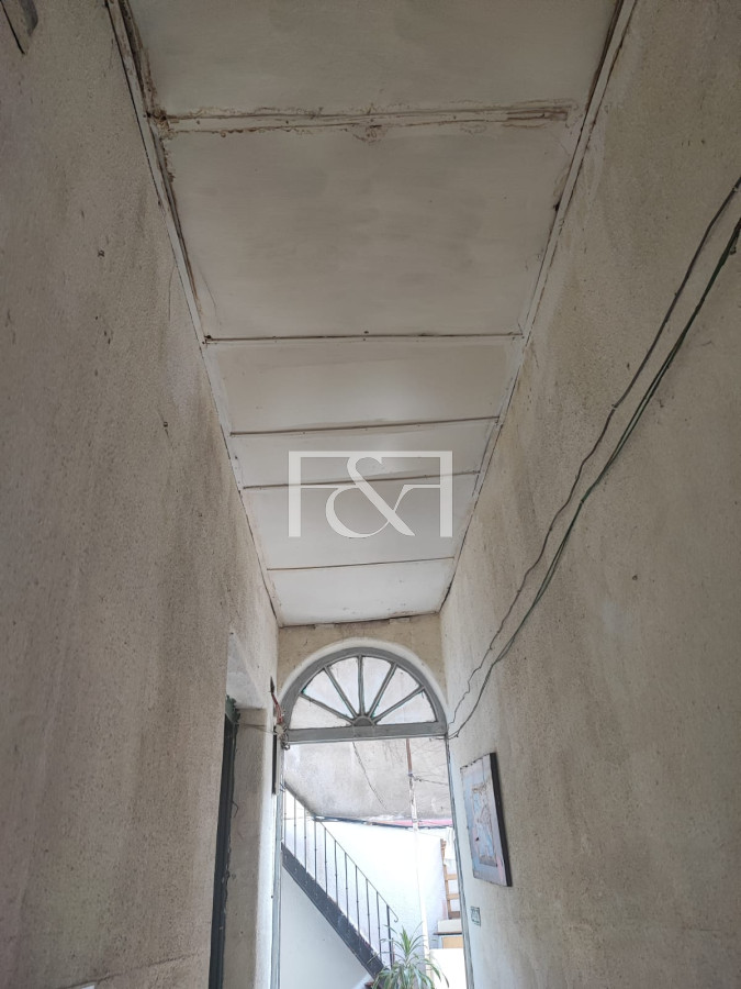 Casa ID.1336 - Venta Casa-Pensión 19 dormitorios. Ciudad Vieja. Oportunidad de Inversión