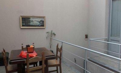 Venta Casa Pensión diez habitaciones Centro