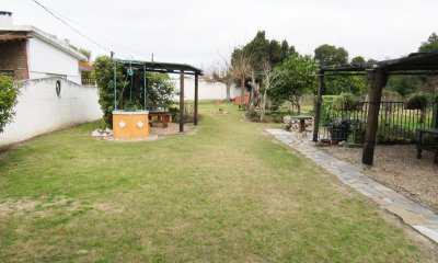 Venta Casa tres dormitorios Nuevo París