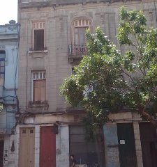 ¡EXCELENTE OPORTUNIDAD! VENTA CASA DE ALTOS EN LA AGUADA