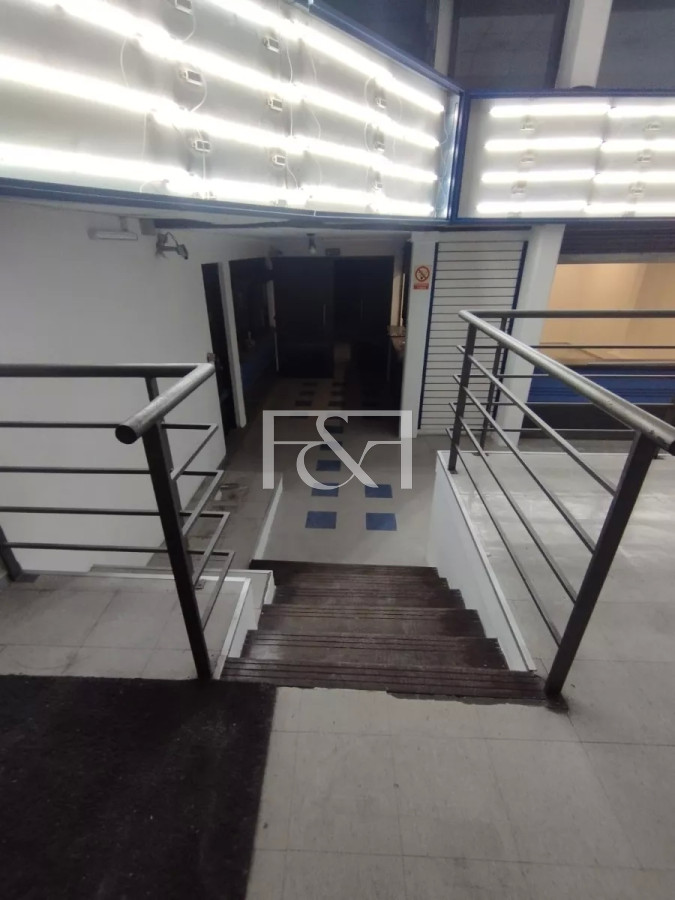 Local Comercial ID.2549 - Alquiler de Local en Cordón