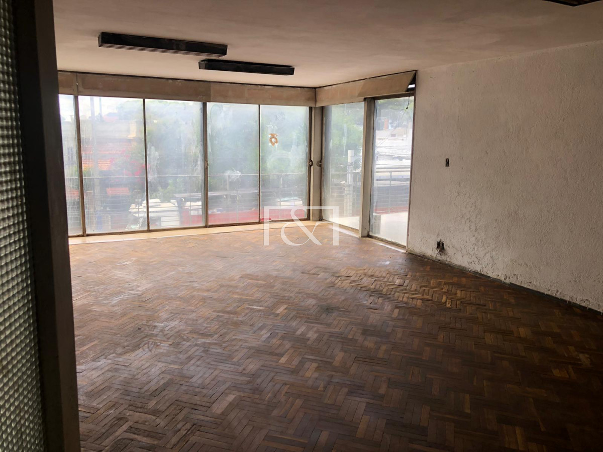 Local Comercial ID.2552 - Venta de Local Con Casa en Sayago