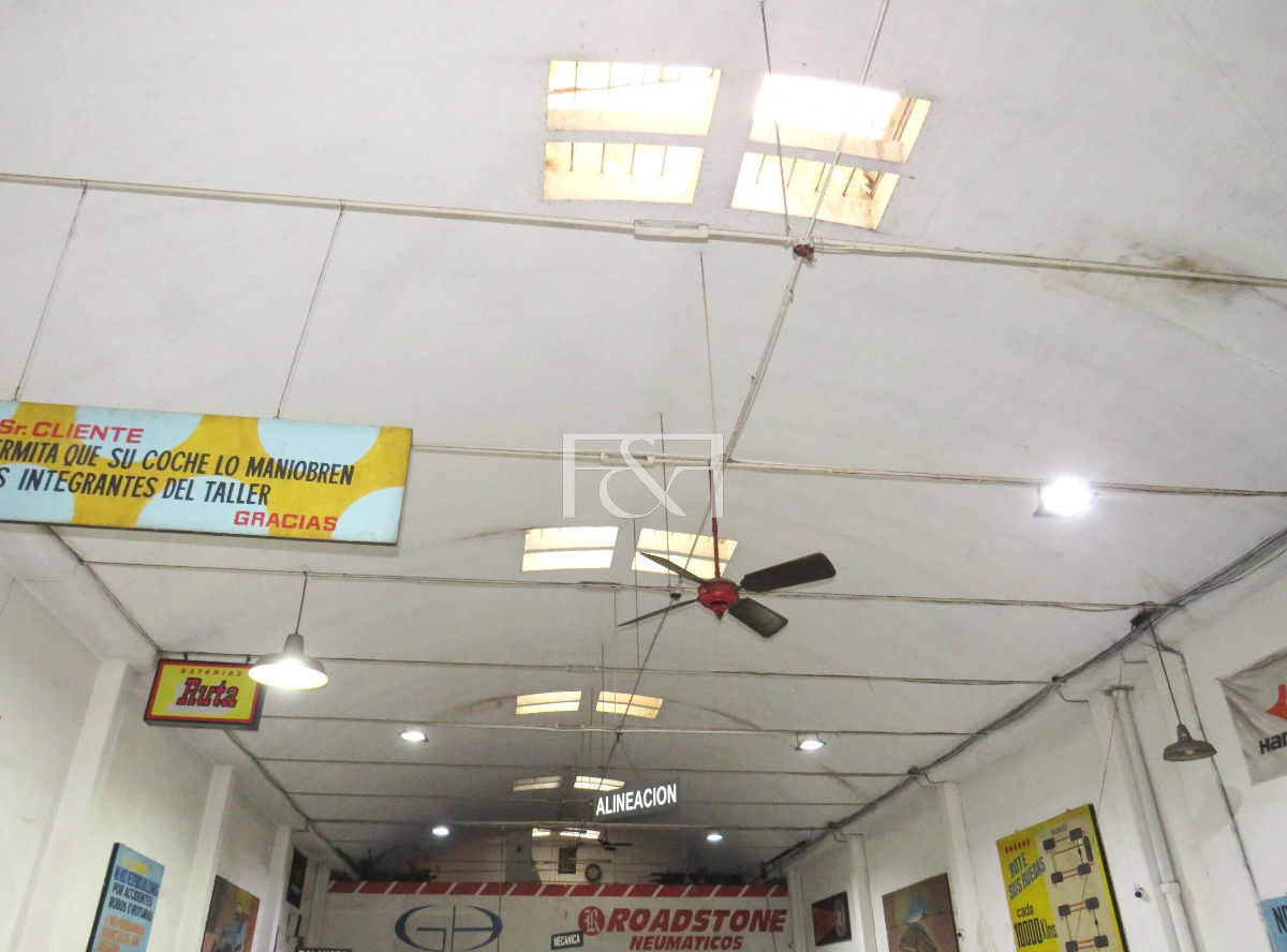 Local Comercial ID.1239 - Oportunidad Venta Local excelente zona y estado part/inversor
