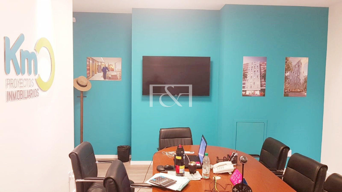 Local Comercial ID.1271 - Venta excelente Local Comercial Solo para inversión